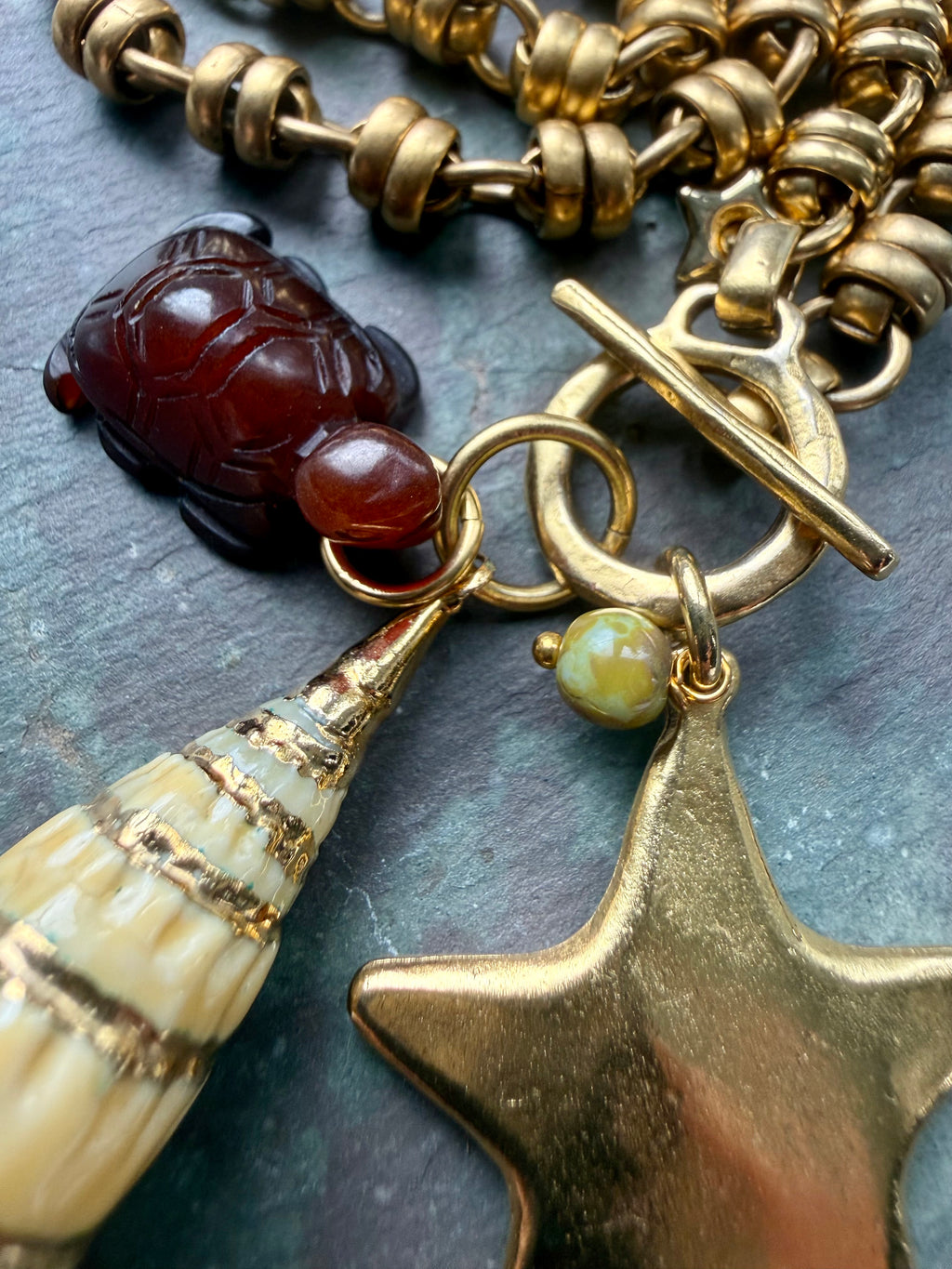 Vintage Trifari Shell Pendant Necklace — Sea Charm Cluster 18"